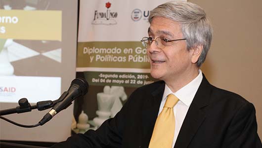 Dr._Córdova-2.jpg