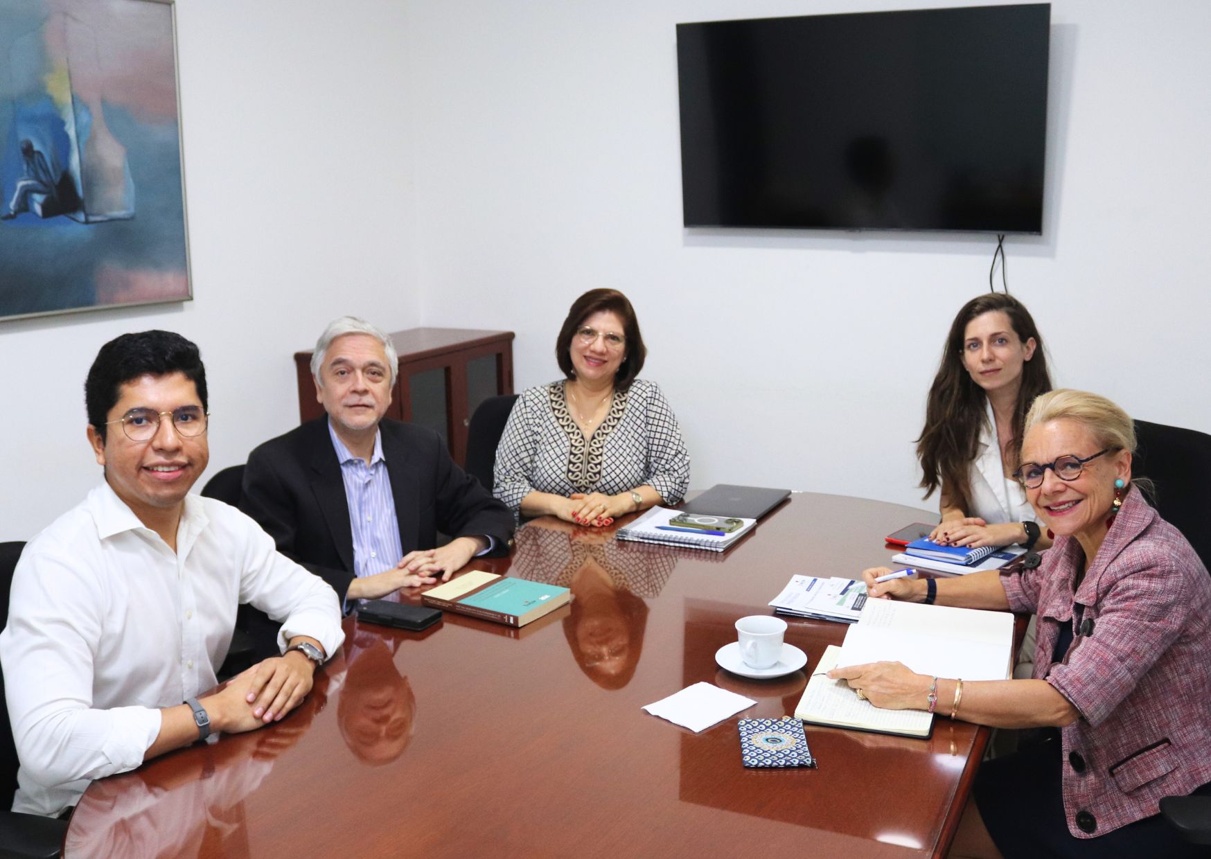 Fotos_-_Visita_Embajadora_Francia.jpg